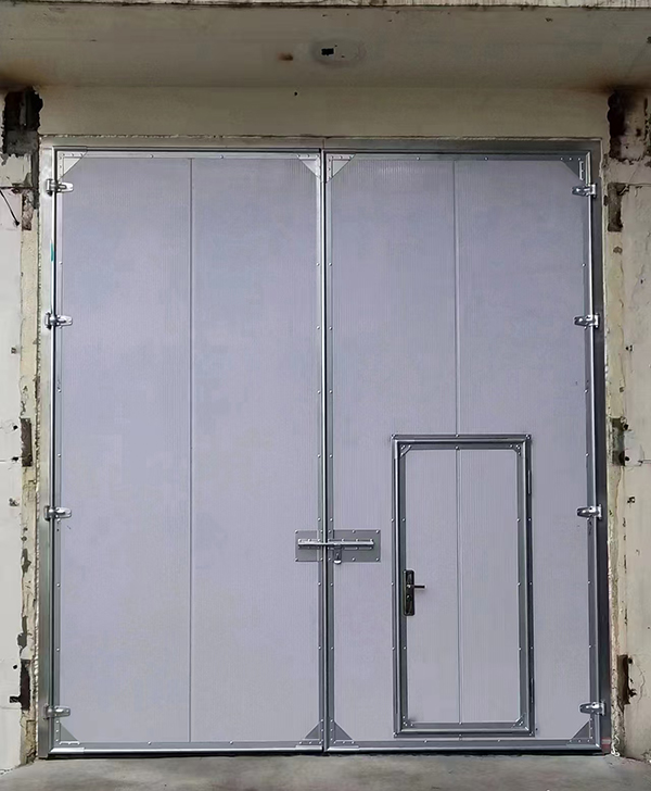 宜君工业平开门